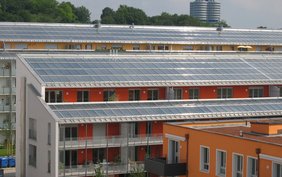 Dach mit Solarthermie in München