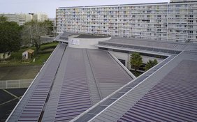 Dachinstallation mit Solarfolien in La Rochelle