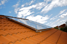 Aufdach-Konstruktion eines Solarkollektors