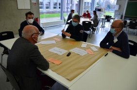 Die teilnehmenden Wissenschaftler*innen tauschten sich in Workshops zu den verschiedenen Forschungsfeldern im Bereich Wasserstoff aus. Foto: FH Münster/Frederik Tebbe