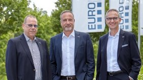 Die EUROBAUSTOFF Geschäftsführung (v. l.): Jörg Hoffmann, Dr. Eckard Kern (Vorsitzender) und Hartmut Möller. Foto: EUROBAUSTOFF