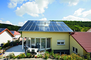 Haus mit Roto-Solardach
