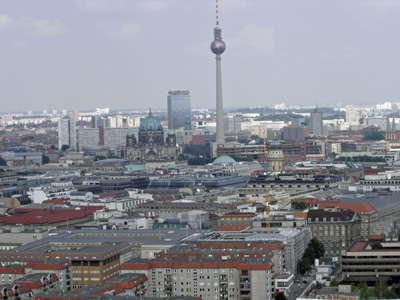 Berlin, Blick über die Stadt auf den Alexanderplatz