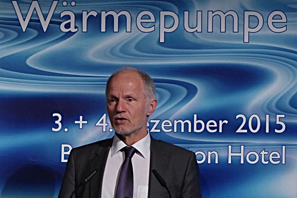 Rainer Baake beim Forum Wärmepumpe