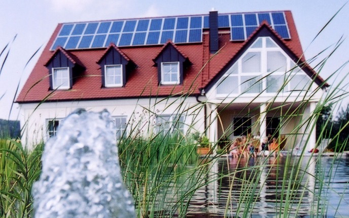 Photovoltaikanlage auf Einfamilienhaus.